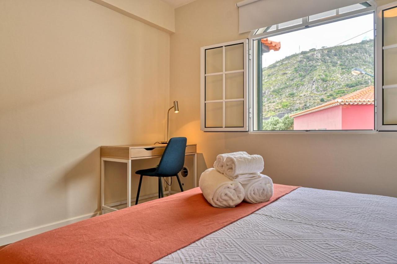 Nidia'S Place, A Home In Madeira Machico  Extérieur photo